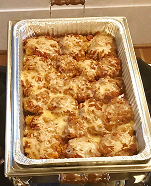 Italian Buffet PENNE PAST Chicken Parmesan Noahs